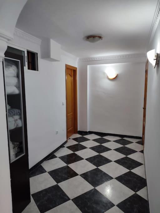 פואנגירולה Apartamento En Playa Carvajal מראה חיצוני תמונה